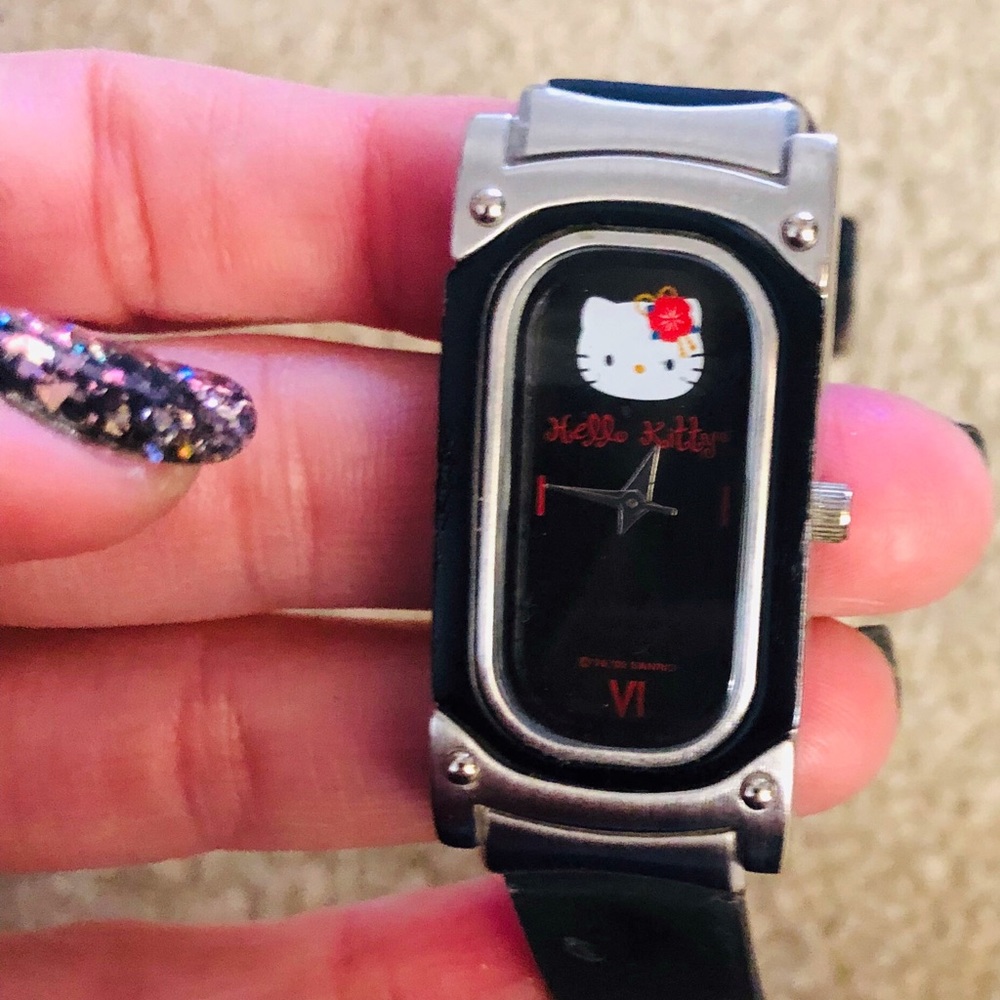 Sanrio HELLO KITTY punk rock watch w/ black strap 🐱🎀❤️